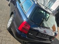 Gebraucht Audi A4 125 PS (91 kW) 1997 Blau Kombi