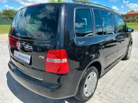 Gebraucht VW Touran Trendline 116 PS (85 kW) 2004 Schwarz Van / Kleinbus