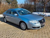 Gebraucht VW Passat Comfortline 140 PS (102 kW) 2005 Blau Limousine