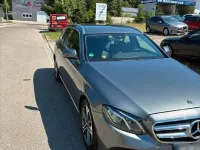 Gebraucht Mercedes E220 Avantgarde 194 PS (142 kW) 2018 Grau Kombi