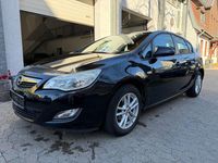 Gebraucht Opel Astra Edition 101 PS (74 kW) 2010 Schwarz Limousine