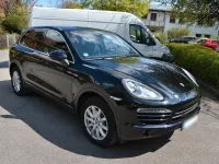 Używany Porsche Cayenne 245 KM (180 kW) 2012 Czarny SUV