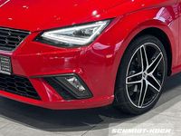 Gebraucht Seat Ibiza FR 110 PS (80 kW) 2022 Rot (rot) Limousine
