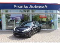 Gebraucht Peugeot 206 60 PS (44 kW) 2010 Lackierung schwarz perla nera/me (metallic) Kleinwagen
