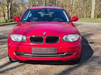 Gebraucht BMW 116 Advantage 122 PS (89 kW) 2011 Rot Kleinwagen