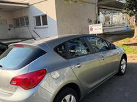 Gebraucht Opel Astra 87 PS (63 kW) 2011 Grau Kleinwagen