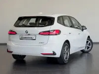 Gebraucht BMW 218 Active Tourer Sport Line 150 PS (110 kW) 2023 Alpinweiss iii Van / Kleinbus