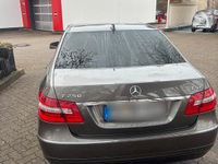 Gebraucht Mercedes E250 204 PS (150 kW) 2009 Grau Limousine