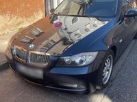 Gebraucht BMW 320 163 PS (119 kW) 2005 Schwarz Kombi
