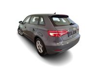 Gebraucht Audi A3 Basis 115 PS (84 kW) 2019 Grau Limousine