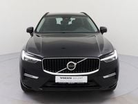 Gebraucht Volvo XC60 Core 197 PS (144 kW) 2023 Onyx schwarz SUV