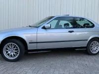 Gebraucht BMW 318 Compact 140 PS (102 kW) 1997 Silber Kleinwagen