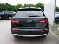 Gebraucht Audi Q5 Sport 245 PS (180 kW) 2020 Mythosschwarz metallic (metallic) SUV
