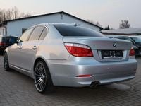 Gebraucht BMW 523 190 PS (139 kW) 2008 Silber Limousine