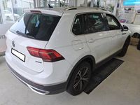 Gebraucht VW Tiguan Elegance 190 PS (139 kW) 2023 Pure white SUV