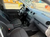 Gebraucht VW Caddy Team 102 PS (75 kW) 2015 Weiß Van / Kleinbus