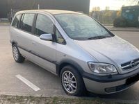 Gebraucht Opel Zafira 125 PS (91 kW) 2004 Silber Van / Kleinbus