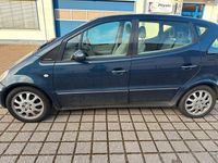 Gebraucht Mercedes A190 Elegance 125 PS (91 kW) 2001 Blau Van / Kleinbus