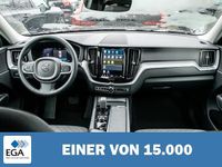 Gebraucht Volvo XC60 Plus 197 PS (144 kW) 2022 Schwarz metallic SUV