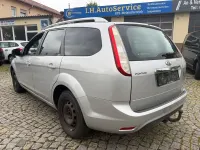 Gebraucht Ford Focus 125 PS (91 kW) 2009 Silber Kombi