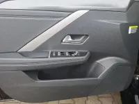 Gebraucht Opel Astra 131 PS (96 kW) 2024 Schwarz Kleinwagen