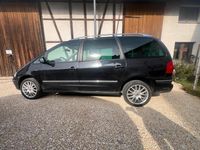 Second-hand VW Sharan 131 CP (96 kW) 2004 Monovolum