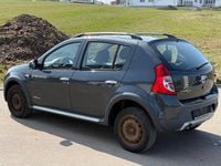 Gebraucht Dacia Sandero Stepway 87 PS (63 kW) 2010 Grau Limousine