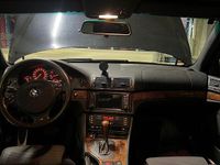 Gebraucht BMW 525 192 PS (141 kW) 2001 Schwarz Kombi