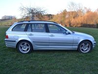 Gebraucht BMW 330 184 PS (135 kW) 2001 Silber Kombi