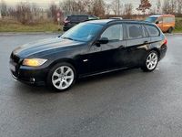 Second-hand BMW 320 170 CP (125 kW) 2010 Negru Break