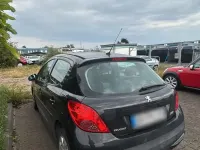 Gebraucht Peugeot 207 73 PS (53 kW) 2007 Schwarz Limousine
