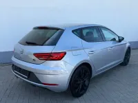 Używany Seat Leon FR 150 KM (110 kW) 2019 Srebrny Sedan/Limuzyna