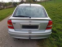 Second-hand Opel Astra Edition 100 CP (73 kW) 2000 Argintiu Berlinǎ