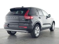 Gebraucht Volvo XC40 Core 163 PS (119 kW) 2025 Schwarz SUV