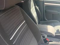 Gebraucht VW Touran Cup 105 PS (77 kW) 2014 Grau Van / Kleinbus