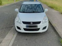 Gebraucht Suzuki Swift 94 PS (69 kW) 2012 Weiß Kleinwagen