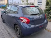 Gebraucht Peugeot 208 Active 92 PS (67 kW) 2014 Blau Kleinwagen