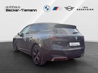 Gebraucht BMW iX 384 kW (523 PS) 2022 Sophistograu brillanteffekt SUV
