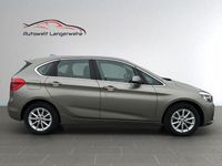 Gebraucht BMW 220 Advantage 192 PS (141 kW) 2017 Silber Van / Kleinbus