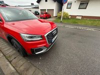 Gebraucht Audi Q2 Design 190 PS (139 kW) 2016 Rot SUV