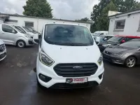 Gebraucht Ford 300 Trend 170 PS (125 kW) 2018 Weiß Van / Kleinbus