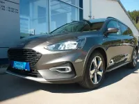 Usado Ford Focus Active 155 CV (114 kW) 2021 Gris Berlina