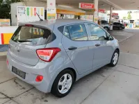 Gebraucht Hyundai i10 67 PS (49 kW) 2014 Grau Kleinwagen