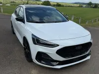 Gebraucht Ford Focus ST 280 PS (205 kW) 2024 Weiß Limousine