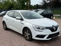 Gebraucht Renault Mégane 101 PS (74 kW) 2017 Weiß Limousine
