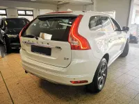 Gebraucht Volvo XC60 Ocean Race 150 PS (110 kW) 2016 Weiß SUV