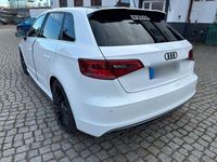 Gebraucht Audi A3 S-Line 150 PS (110 kW) 2015 Weiß Kleinwagen