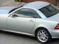 Gebraucht Mercedes SLK200 163 PS (119 kW) 2002 Silber Cabrio