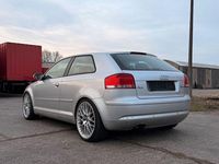 Gebraucht Audi A3 Ambiente 105 PS (77 kW) 2003 Silber Kleinwagen