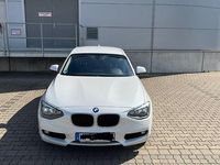 Gebraucht BMW 114 102 PS (75 kW) 2014 Weiß Kleinwagen